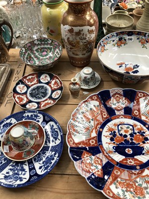 Lot 290 - Japanese Imari wares, a kutani vase together...