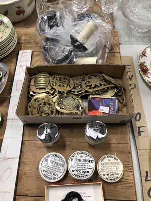 Lot 303 - Three tooth paste pot lids, horse brasses, a...