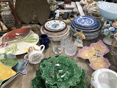Lot 387 - Shorter's fish and petal plates, willow...