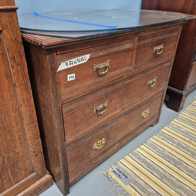 Lot 772 - An Edwardian chest of four drawers. H 77 W 92...
