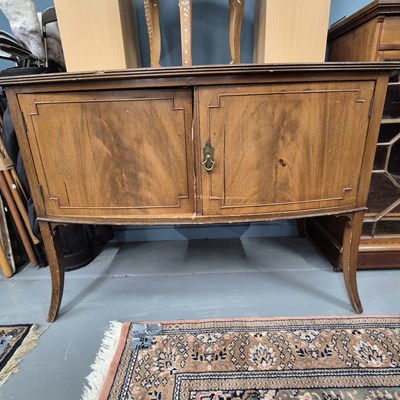 Lot 794 - An Edwardian bowfront side cabinet