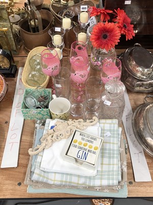 Lot 469 - Flamingo decorated and other drinking glass,...