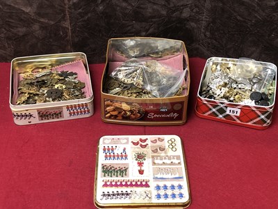 Lot 151 - A large collection of military badges, pins,...