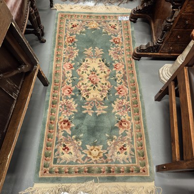 Lot 995 - A good quality Chinese Aubusson design rug 157...