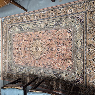 Lot 1000 - An oriental rug of Persian design 214 x 154...