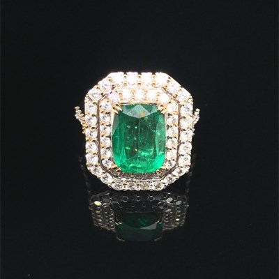 Lot 176 - A certificated cushion cut emerald and diamond...