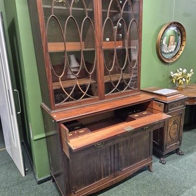 Lot 670 - An early 19th-century mahogany and inlaid...