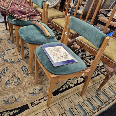 Lot 722 - Four retro dining chairs