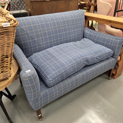 Lot 1224 - A good quality Victorian style two seat sofa....