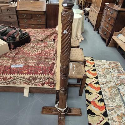 Lot 1131 - A torchere standard lamp