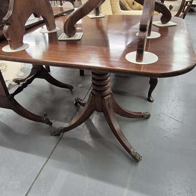 Lot 1140 - A late Georgian breakfast table. H 68 W 82 D...