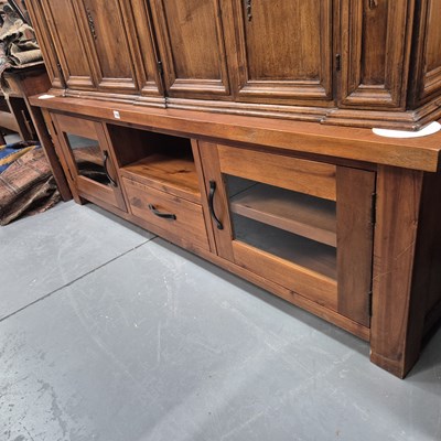 Lot 1159 - A modern side cabinet