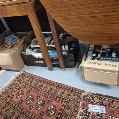 Lot 955 - A large qty of books