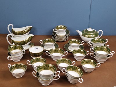 Lot 422 - A Wedgwood 'Florentine' part tea and dinner...