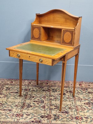 Lot 457 - A 19th century rosewood inlaid satinwood...