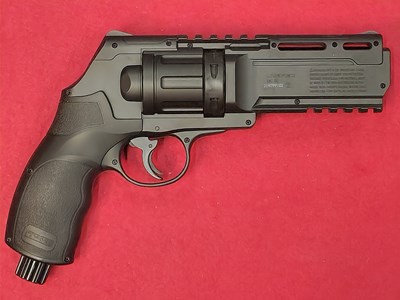 Lot 189 - Airgun.- Umerex T4E .50 cal paintball co2 pistol.