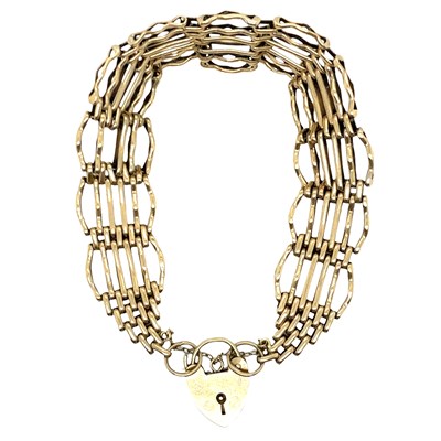 Lot 25 - A vintage 9ct hallmarked gold six-bar fancy...