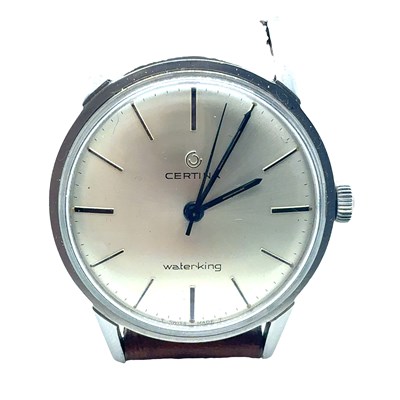 Lot 57 - A vintage gents Omega automatic wrist watch...