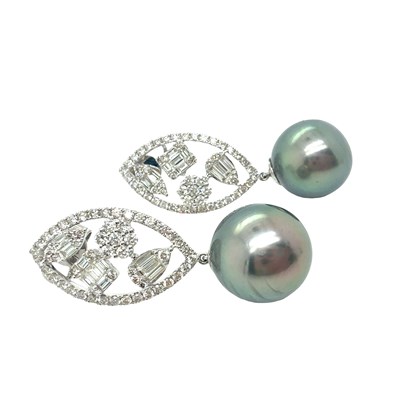 Lot 36 - A pair of drop earrings with Tahitian pearls...
