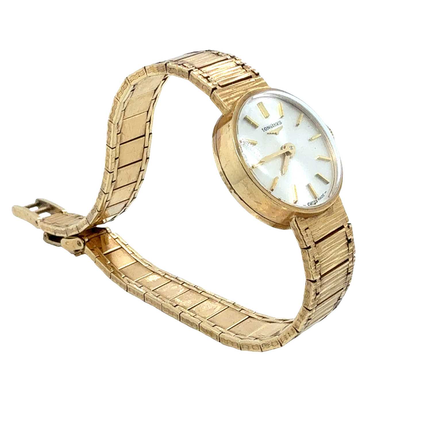 Lot 48 - Longines. A 9ct hallmarked gold ladies...