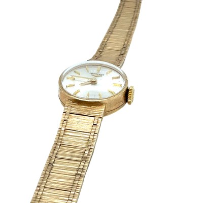 Lot 48 - Longines. A 9ct hallmarked gold ladies...