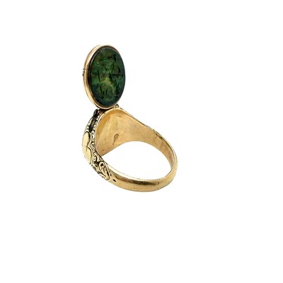Lot 68 - An antique intaglio set signet ring with...