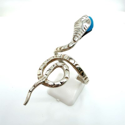 Lot 87 - Serpent motif blue enamel casket and a silver...