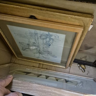 Lot 1527 - An early hand coloured map of Wiltshire, a set...