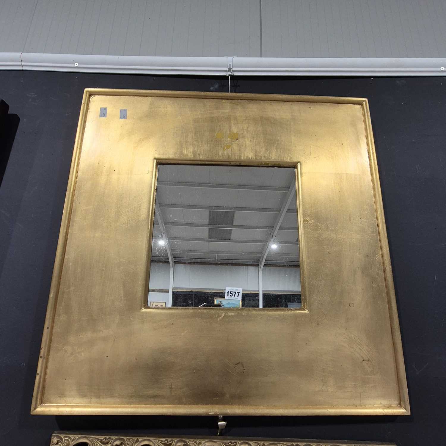 Lot 1577 - A modern gilt framed mirror