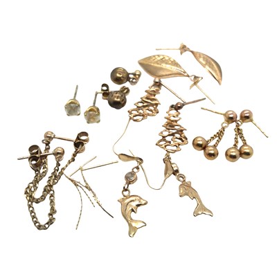 Lot 1082 - A collection of assorted 9ct earrings, studs...