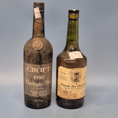 Lot 479A - A bottle of 1982 Croft port together with a...