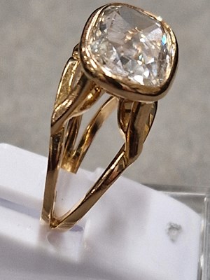 Lot 1088 - Solange Azagury-Partridge, A Bespoke 18ct...