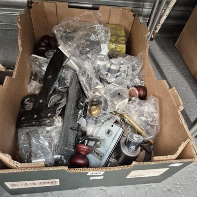 Lot 492 - A collection of door fittings, handles, hinges...