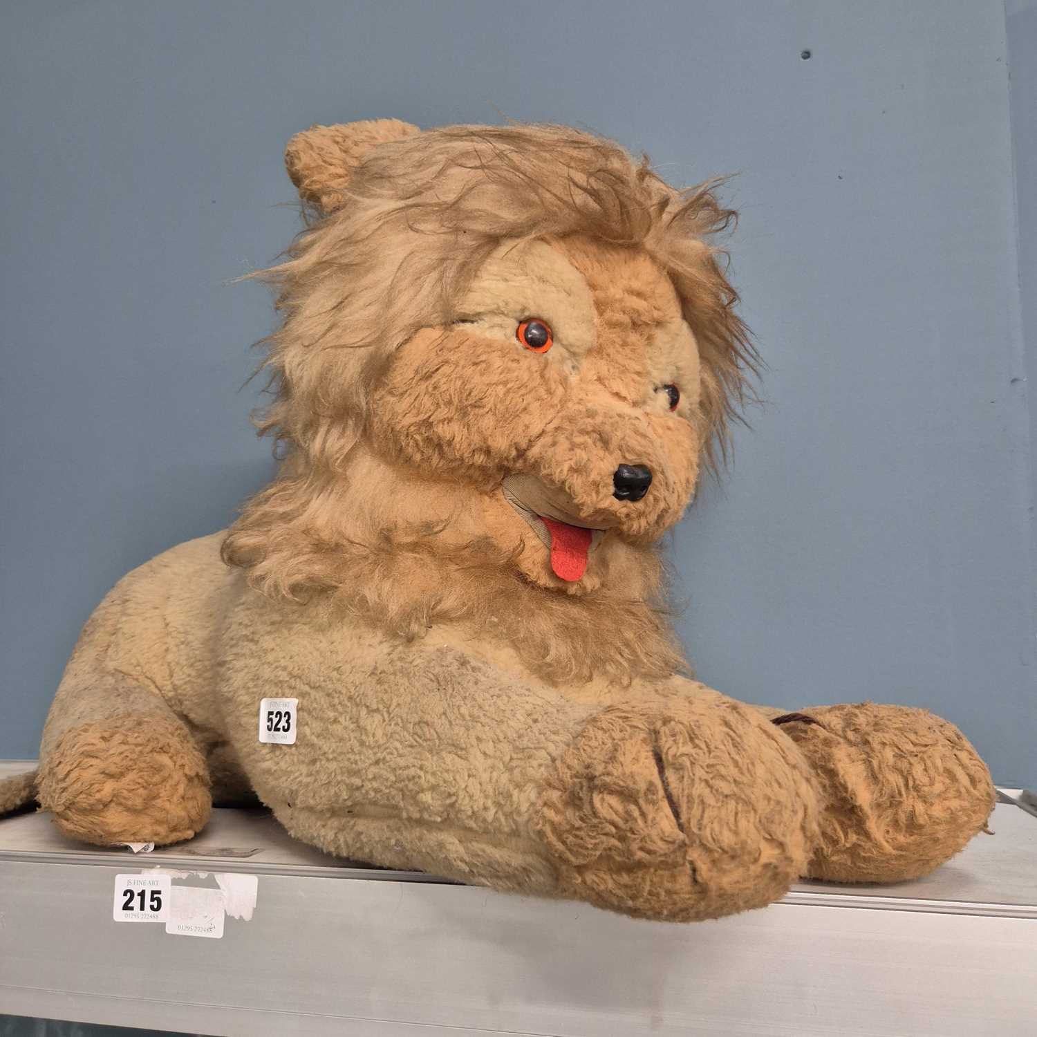 Lot 523 - A stuffed lion