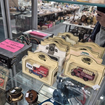 Lot 569 - A Pioneer KEH-6030 untested car radio together...