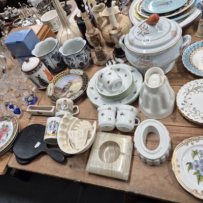 Lot 578 - Decorative wall plates, a Crown Devon soup...