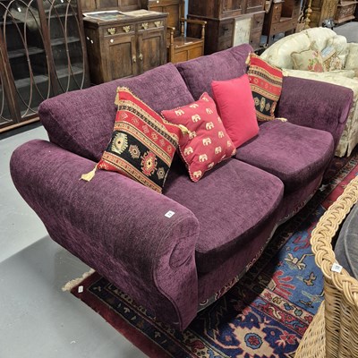 Lot 17 - A large modern sofa bed.