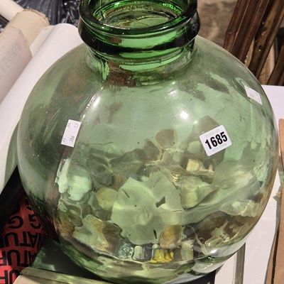 Lot 1685 - A small green glass carbouy and a quantity of...