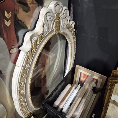 Lot 1731 - A painted oval mirror frame