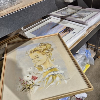 Lot 1789 - A collective group of new gallery artworks,...