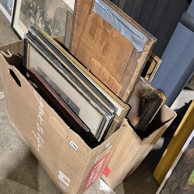 Lot 1792 - A collective lot of antique and later prints...