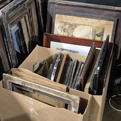 Lot 1795 - An extensive collection of antique and later...