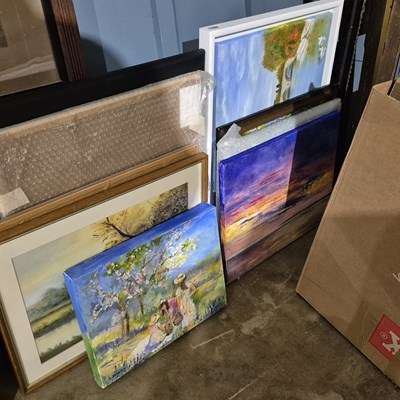 Lot 1797 - A collective group of new gallery artworks,...