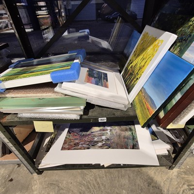 Lot 1927 - A collective group of new gallery artworks,...