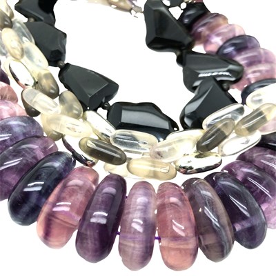 Lot 1111 - Three statement costume necklaces- an...