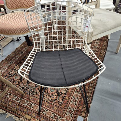Lot 39 - A Harry Bertoia design metal basket seat side...