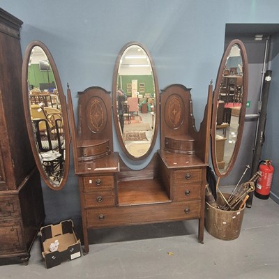 Lot 59 - An Edwardian mahogany dressing table with...