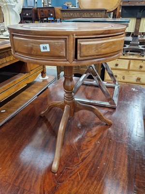 Lot 80 - A tripod occasional table
