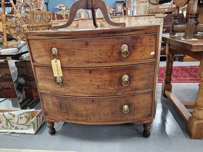 Lot 130 - A late Georgian mahogany bow front chest of...