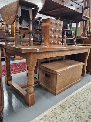 Lot 133 - A Brights of Nettlebed bespoke oak refectory...